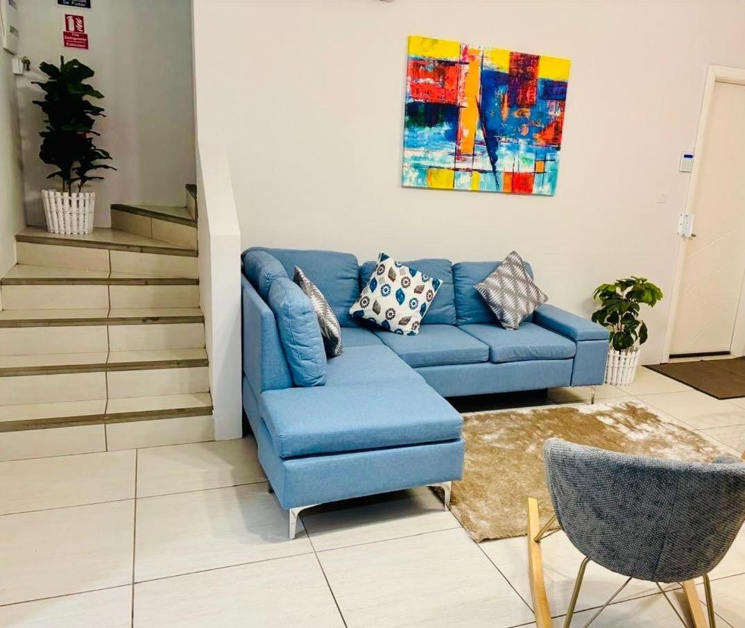 Stunning 3-Bedroom Apartment With Private Rooftop Terrace & Gorgeous Pool Flic-en-Flacq Exteriör bild