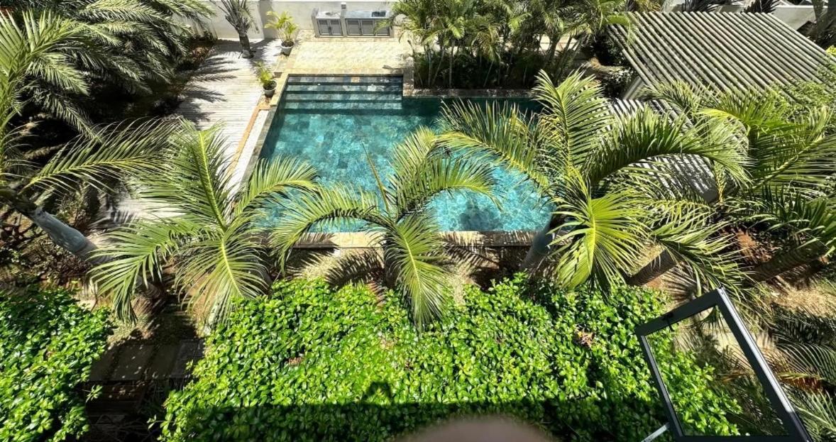 Stunning 3-Bedroom Apartment With Private Rooftop Terrace & Gorgeous Pool Flic-en-Flacq Exteriör bild